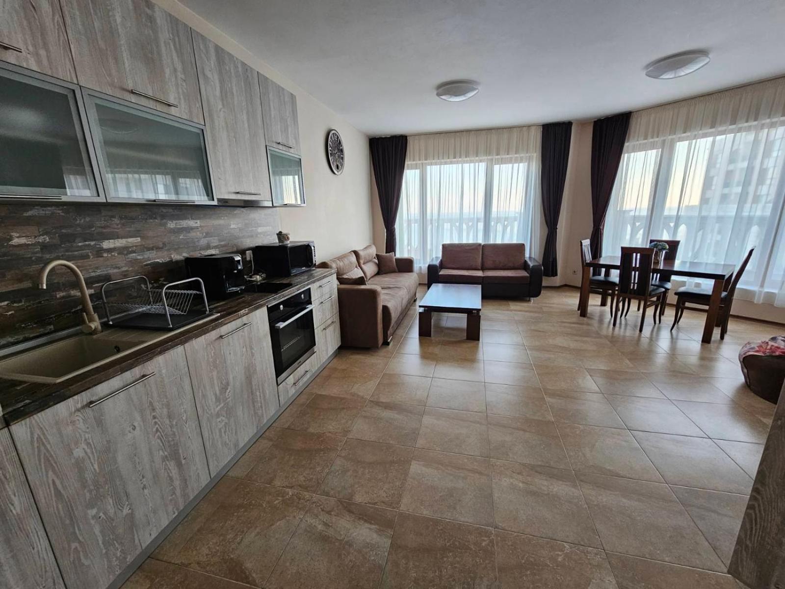 Elegantz Apartments 2 Варна Экстерьер фото